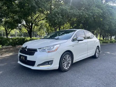 Citroën C4L 2014