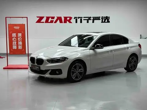 BMW 1 Series 2018 — фото 1