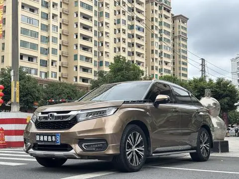Honda 冠道 2017