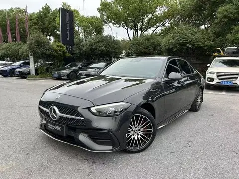 Mercedes-Benz C-Class 2024 — фото 1