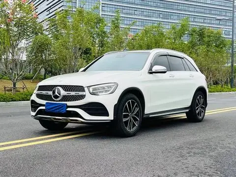 Mercedes-Benz GLC 2021 — фото 1