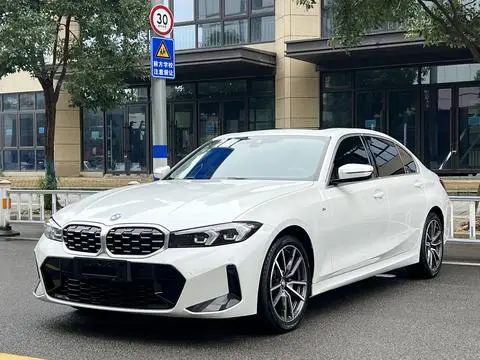 BMW 3 Series 2023 — фото 1