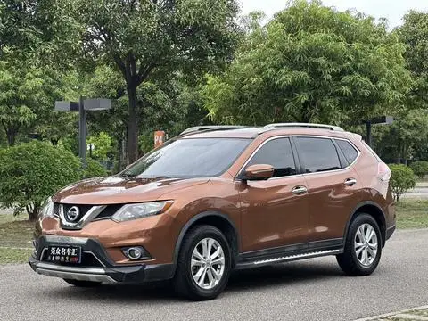 Nissan 奇骏 2015