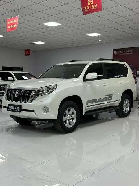 Toyota Prado 2016 — фото 1