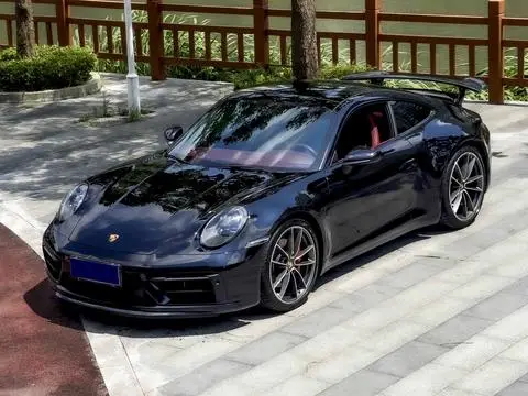 Porsche 911 2023
