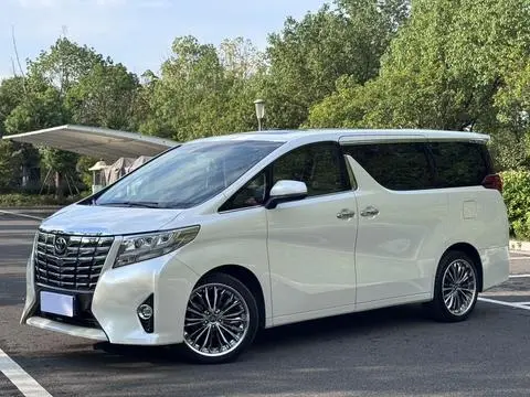 Toyota 埃尔法 2015 — фото 1