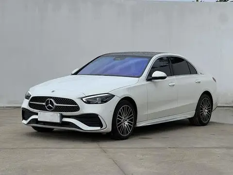 Mercedes-Benz C-Class 2024
