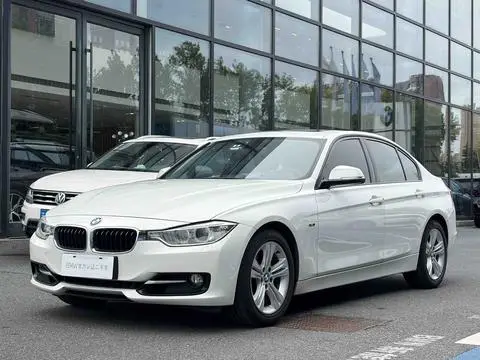 BMW 3 Series 2014 — фото 1