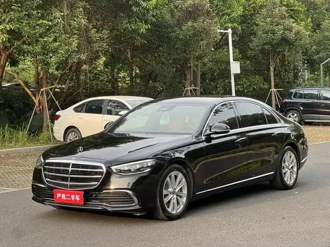 Mercedes-Benz S-Class 2023