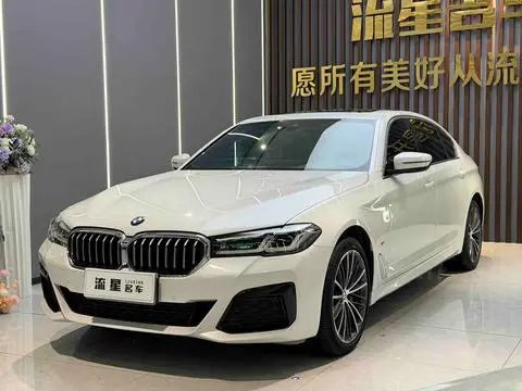 BMW 5 Series 2022 — фото 1