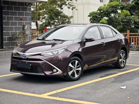 Toyota 雷凌 2016 — фото 1
