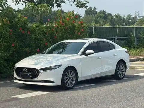 Mazda 3 昂克赛拉 2021 — фото 1