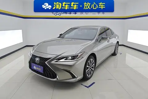 Lexus ES 2022 — фото 1