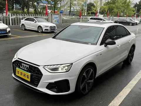 Audi A4L 2025