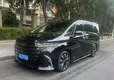 Toyota 埃尔法 2023