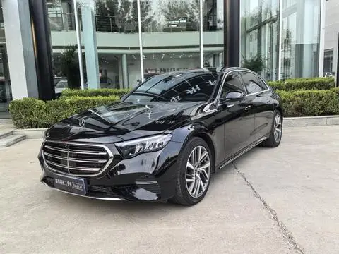 Mercedes-Benz E-Class 2024