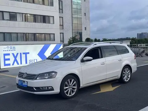 Volkswagen Magotan 2015