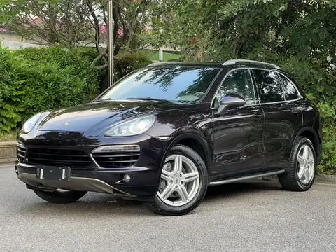Porsche Cayenne 2011