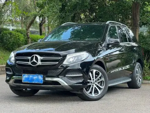 Mercedes-Benz GLE 2018 — фото 1