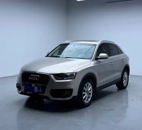 Audi Q3 2015