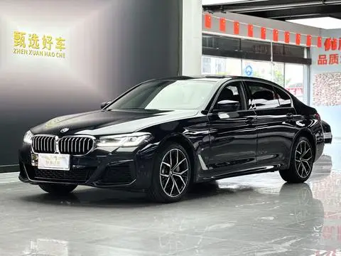 BMW 5 Series 2023 — фото 1