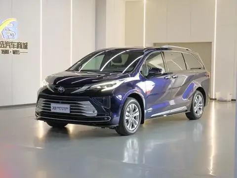 Toyota 赛那 2021 — фото 1
