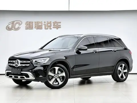 Mercedes-Benz GLC 2022 — фото 1