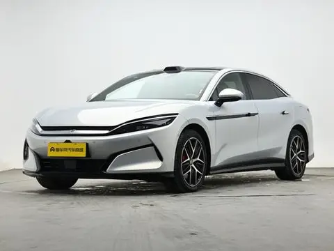 BYD Han L EV 2025