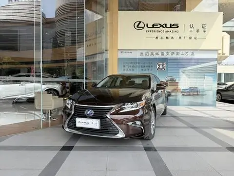 Lexus ES 2015