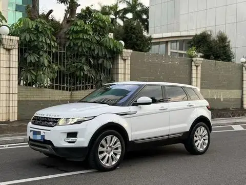 Land Rover Range Rover Evoque 2015 — фото 1
