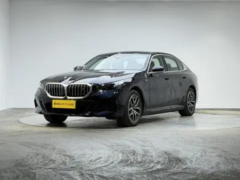 BMW i5 2025