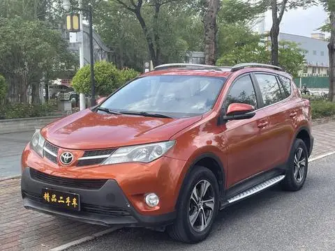 Toyota RAV4 2015