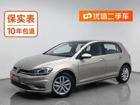 Volkswagen Golf 2018 — фото 1