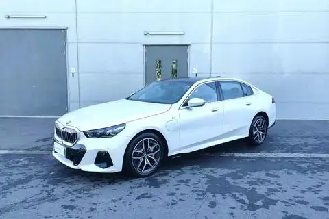BMW i5 2025