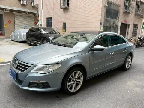 Volkswagen CC 2011
