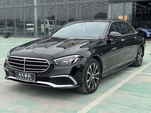 Mercedes-Benz E-Class PHEV 2022