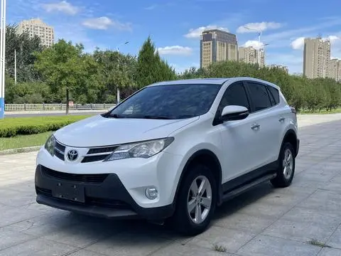 Toyota RAV4 2013