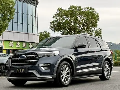 Ford 探险者 2020 — фото 1