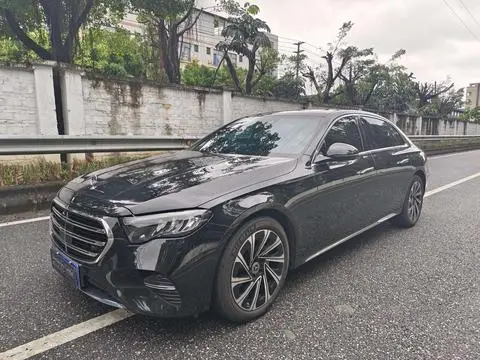 Mercedes-Benz E-Class 2025