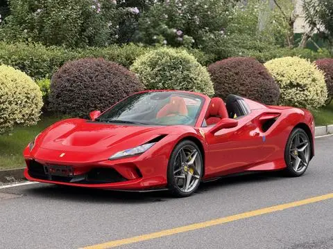 Ferrari F8 2020 — фото 1