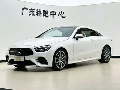 Mercedes-Benz E-Class 2023 — фото 1