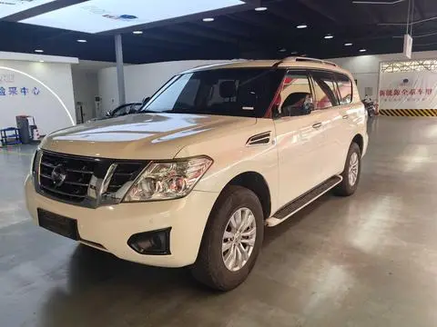 Nissan Patrol 2017 — фото 1