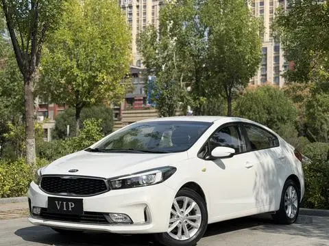 Kia K3 2016 — фото 1
