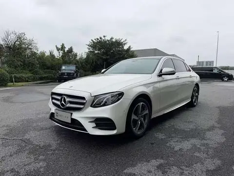 Mercedes-Benz E-Class 2018 — фото 1