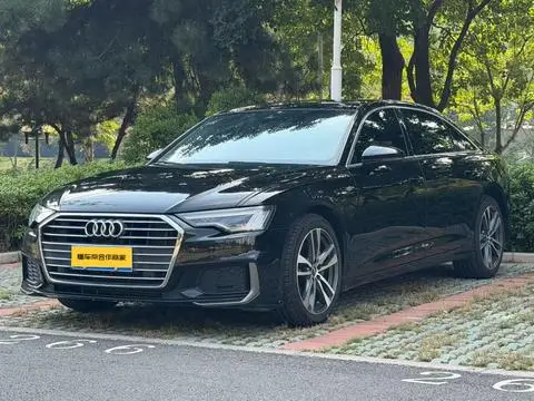 Audi A6L 2019 — фото 1