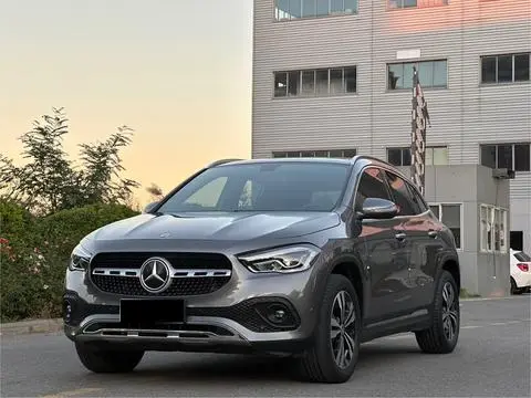 Mercedes-Benz GLA 2020