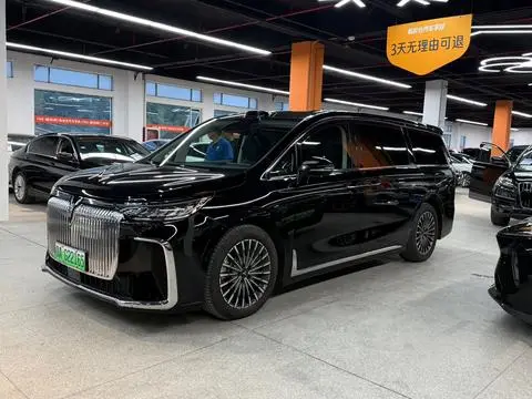 Voyah 梦想家 PHEV 2025