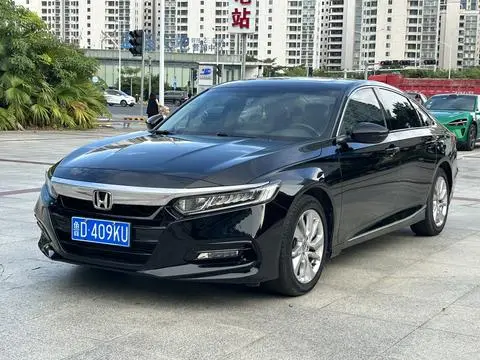 Honda Accord 2018 — фото 1