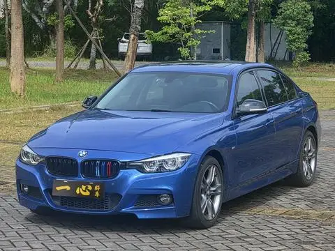 BMW 3 Series 2018 — фото 1