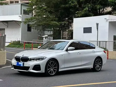 BMW 3 Series 2021